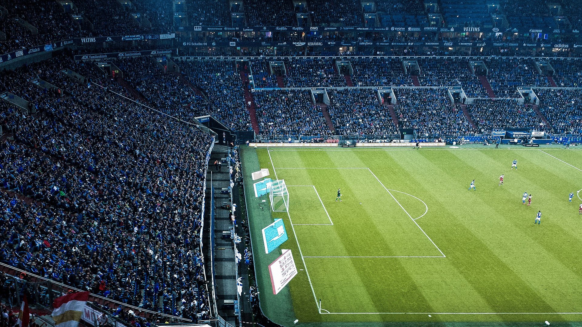 那一夜，他让安菲尔德屏住呼吸，范戴克在欧冠半决赛写下的唯一神迹